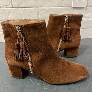 Ann Taylor sz 7.5 Kyle brown suede tassel ankle boots block heel